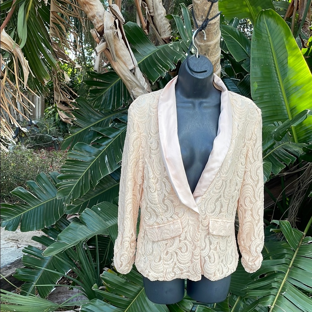 Metaphor lace blazer